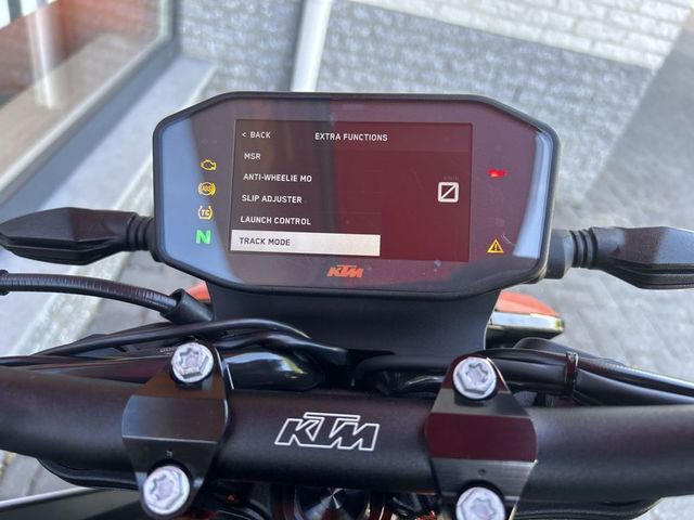 ktm - 890-duke-r