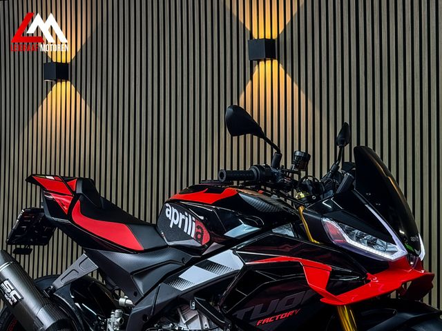 aprilia - tuono-v4-factory