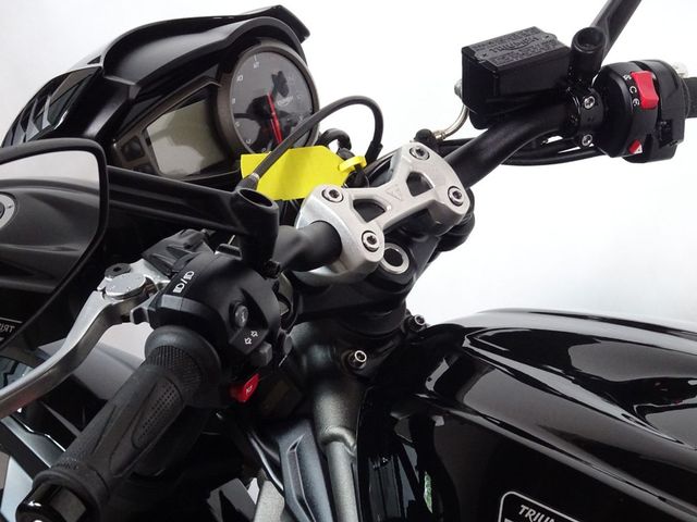 triumph - street-triple-765-r