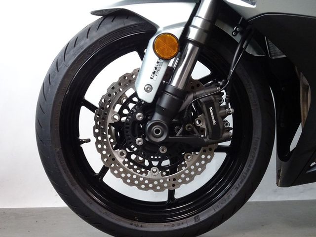 kawasaki - z-1000-sx-abs