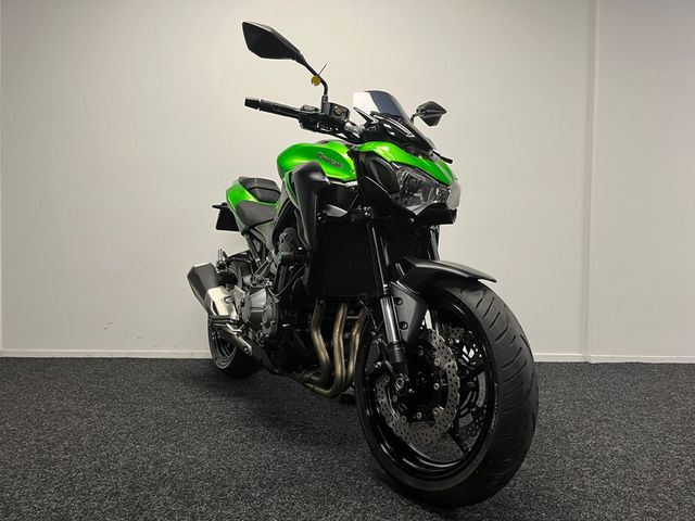 kawasaki - z900