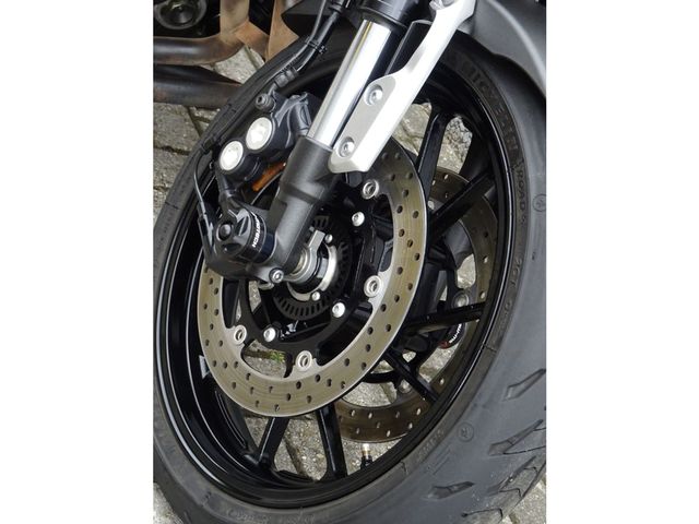 yamaha - xsr-900-abs
