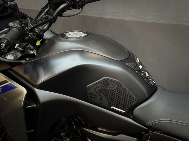 yamaha - tracer-7