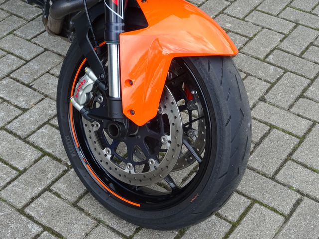 ktm - 1290-super-duke-r