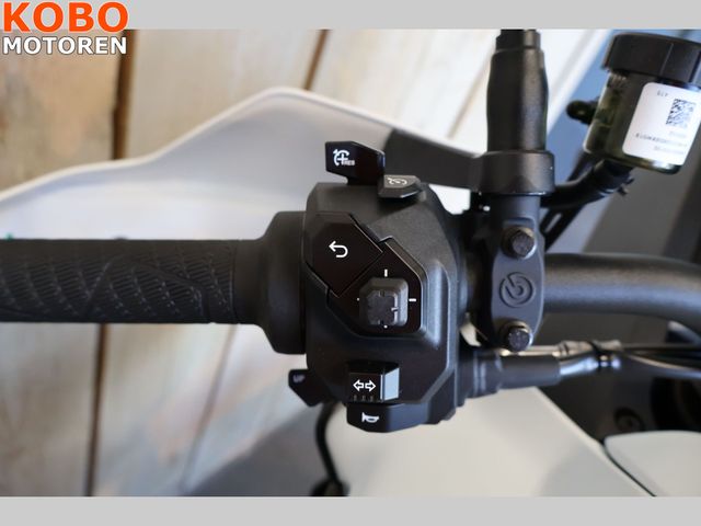 ktm - 1390-super-adventure-s