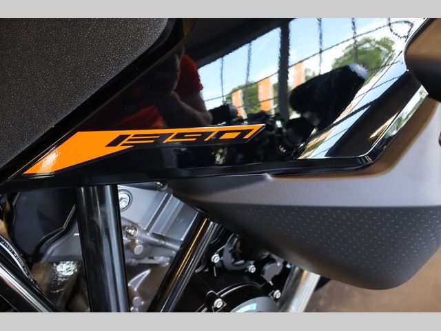 ktm - 1390-super-adventure-s