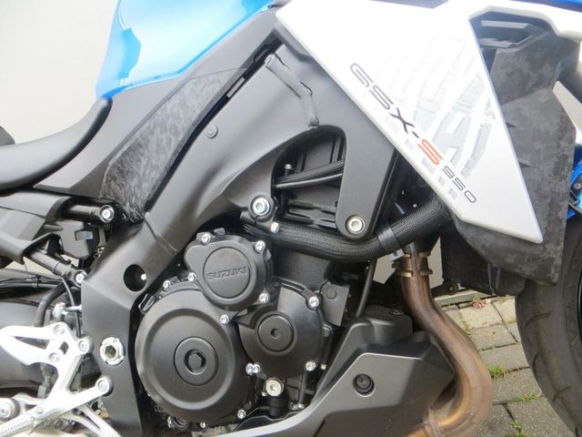 suzuki - gsx-s-950
