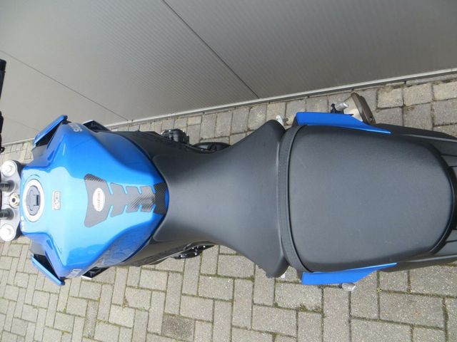 suzuki - gsx-s-950