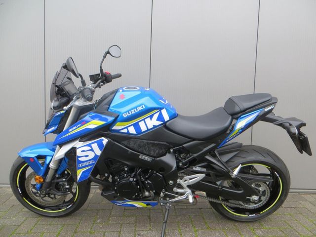 suzuki - gsx-s-950
