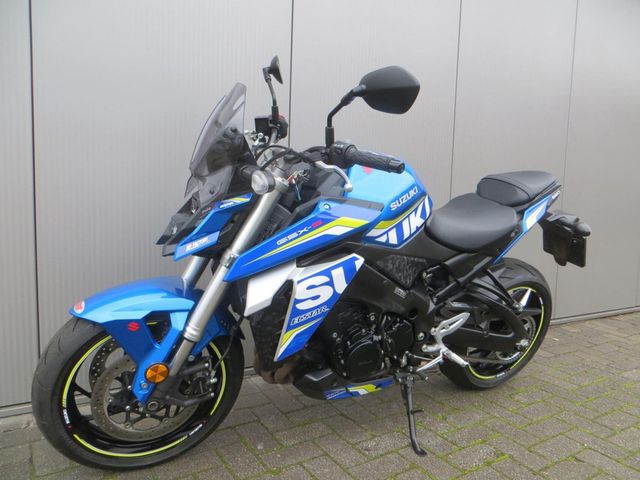 suzuki - gsx-s-950