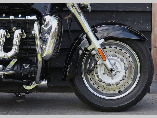 triumph - rocket-iii-touring
