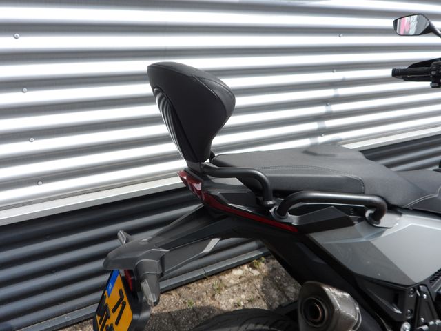 honda - x-adv