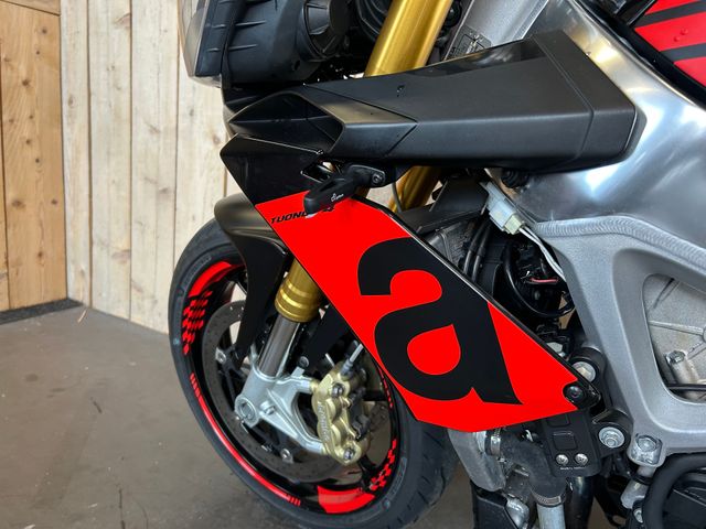 aprilia - tuono-v4