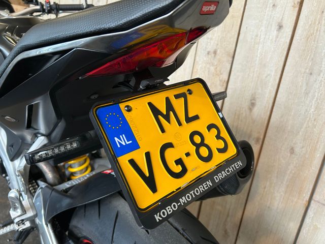 aprilia - tuono-v4