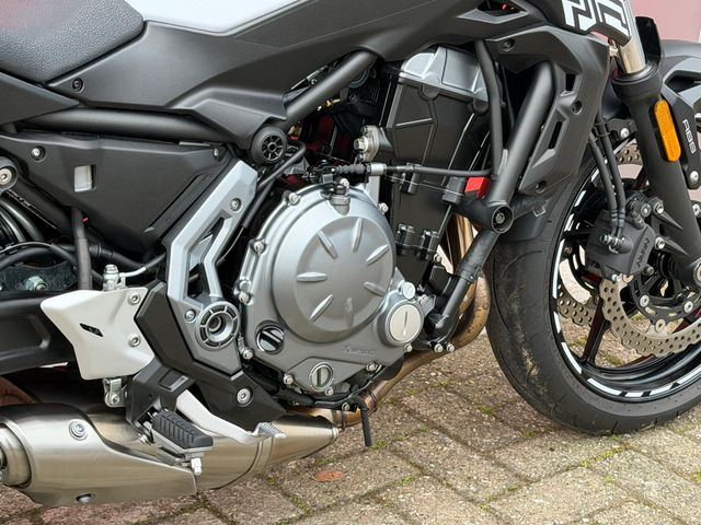 kawasaki - z650-abs
