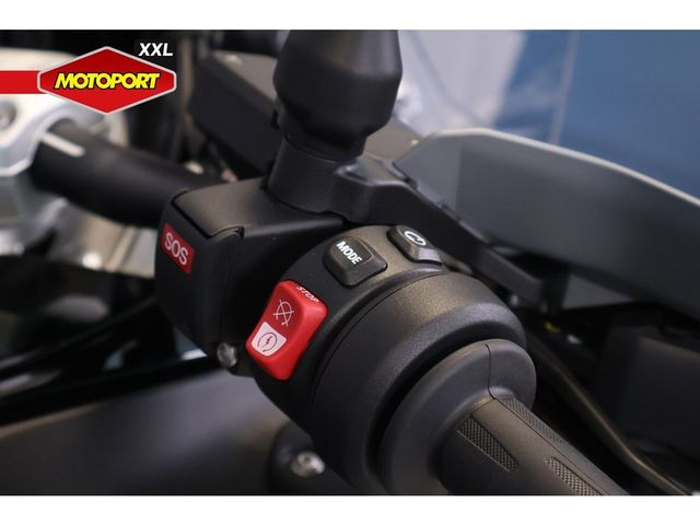 bmw - r-1300-gs-adventure