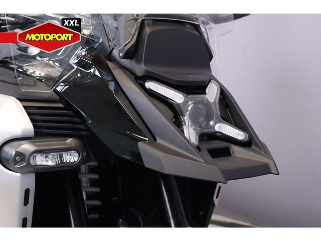 bmw - r-1300-gs-adventure