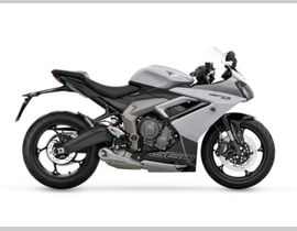 Triumph Daytona 660 2026 nieuw