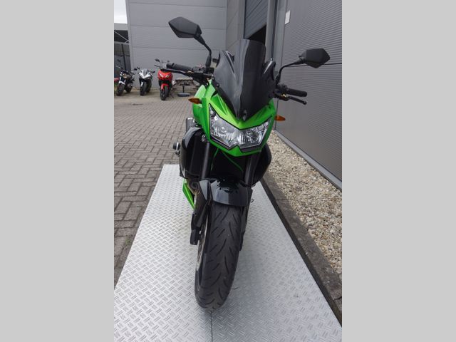 kawasaki - z-750