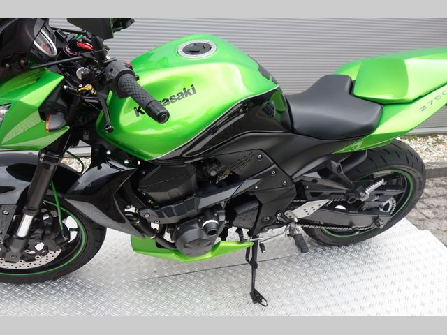 kawasaki - z-750