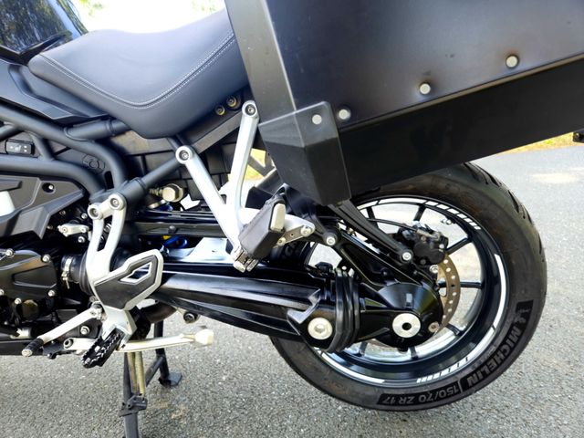 triumph - tiger-explorer