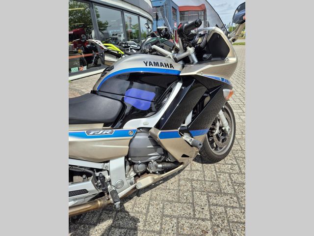yamaha - fjr-1300