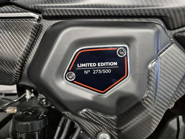 ducati - diavel-for-bentley