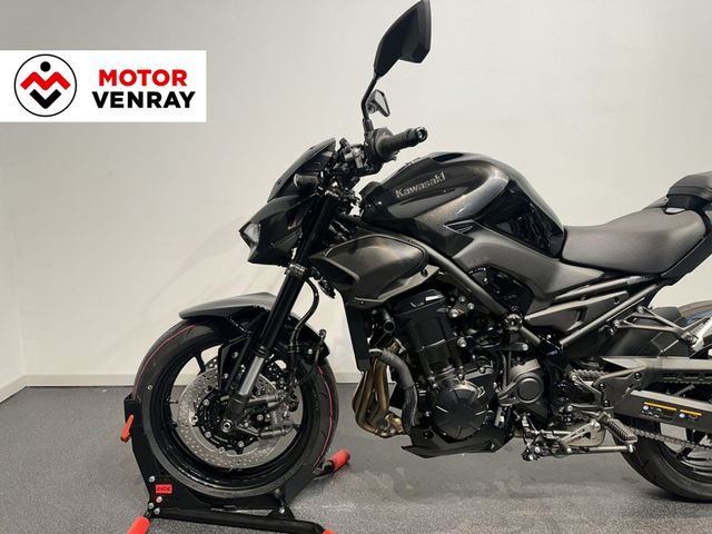 kawasaki - z900