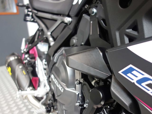 suzuki - gsx-8r