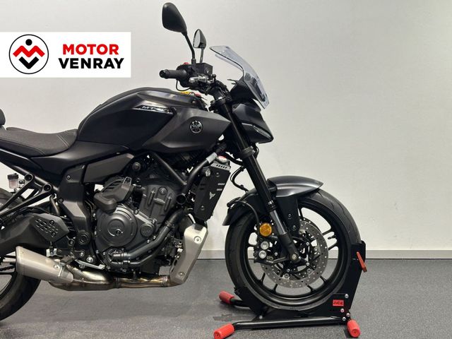 yamaha - mt-07-y-amt
