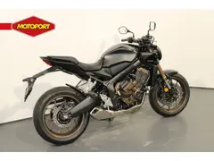 Honda CB 650 RC E-clutch 2026 nieuw – foto 10 van 15