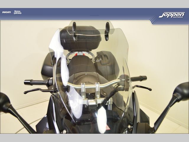 bmw - f-800-gt