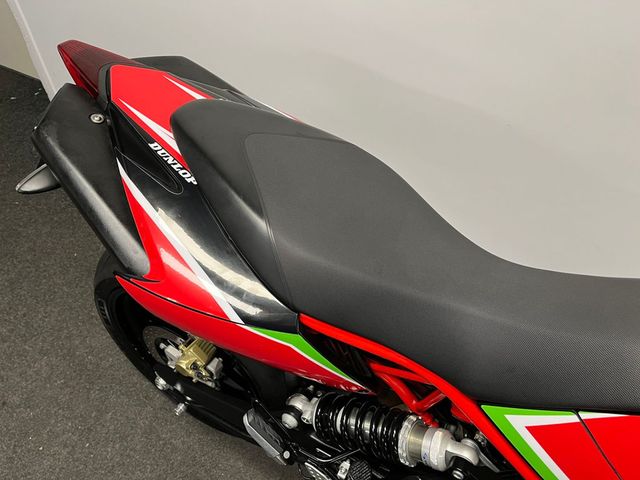 aprilia - dorsoduro-900