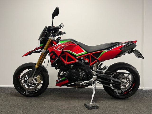 aprilia - dorsoduro-900