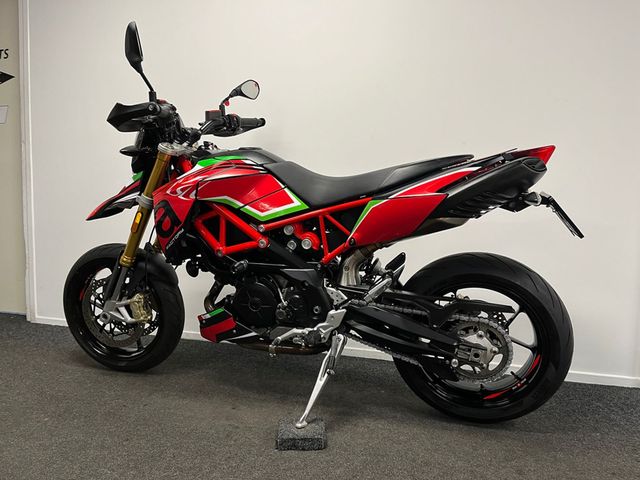 aprilia - dorsoduro-900