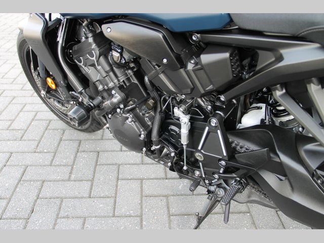 honda - cb-1000-r-black-edition