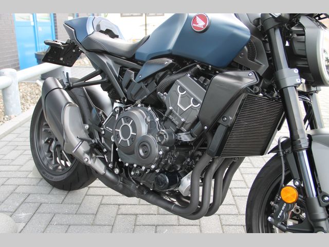 honda - cb-1000-r-black-edition