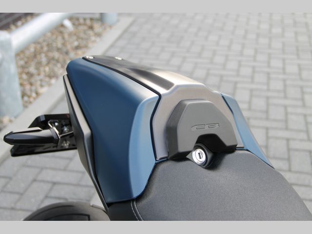 honda - cb-1000-r-black-edition