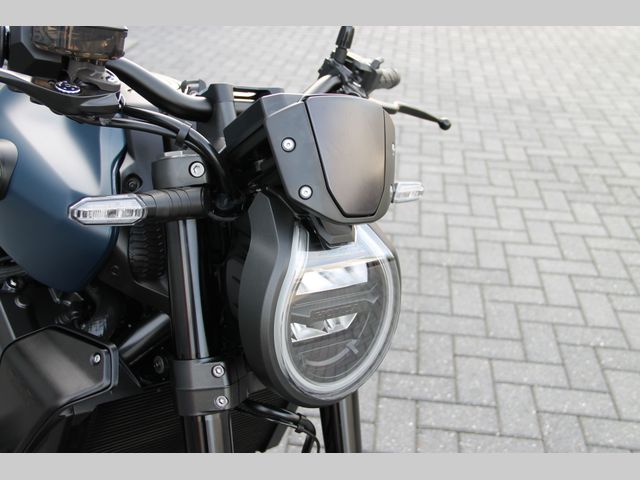 honda - cb-1000-r-black-edition