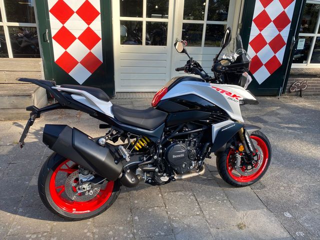 benelli - trk-902