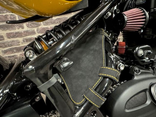 triumph - bonneville-bobber