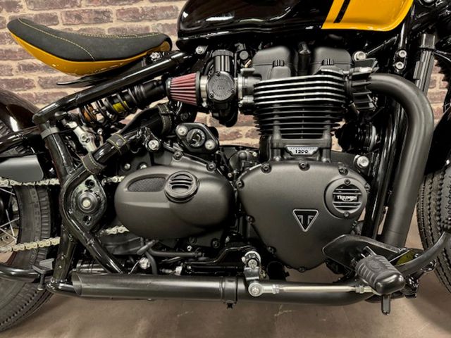triumph - bonneville-bobber