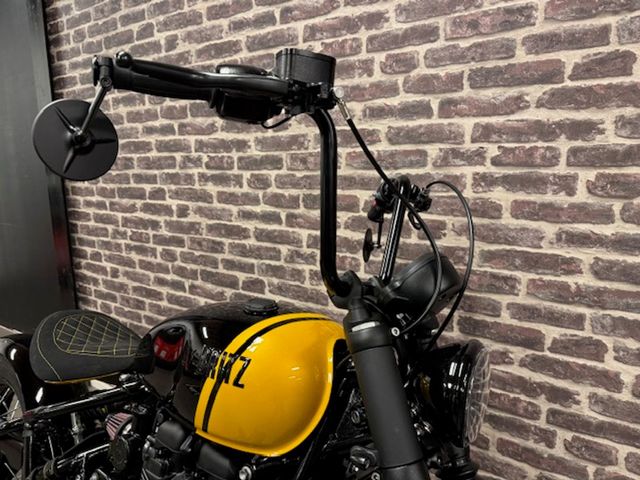 triumph - bonneville-bobber