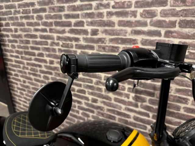 triumph - bonneville-bobber