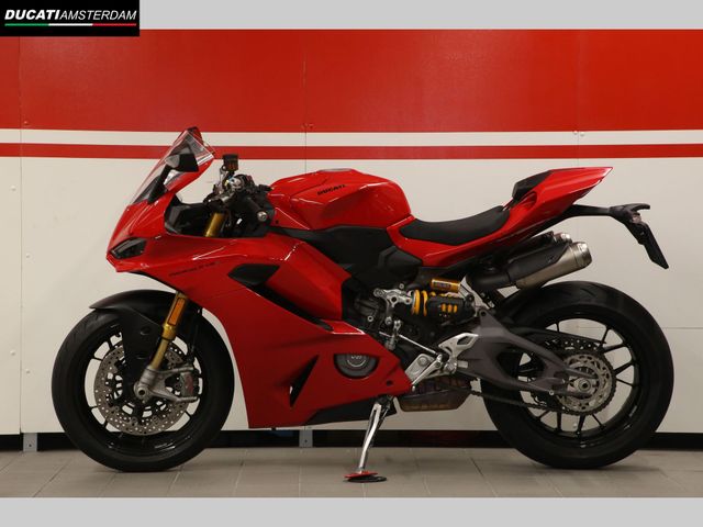 ducati - panigale-v2-s