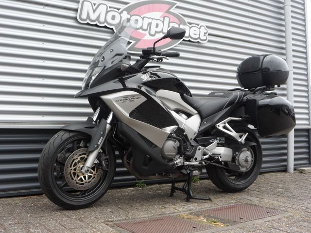 honda - vfr-800-x-crossrunner-abs