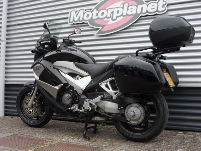 honda - vfr-800-x-crossrunner-abs