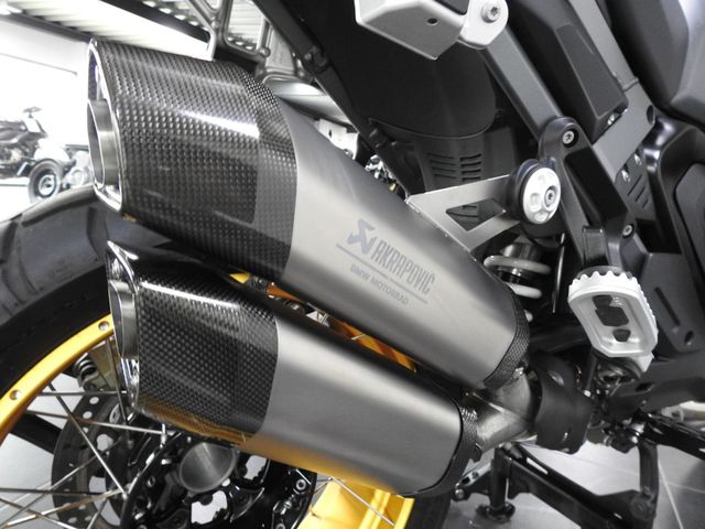 bmw - r-1300-gs-adventure