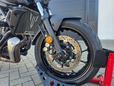 YAMAHA MT 07 ABS – foto 3