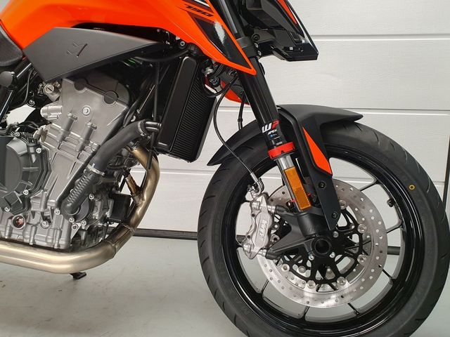 ktm - 790-duke
